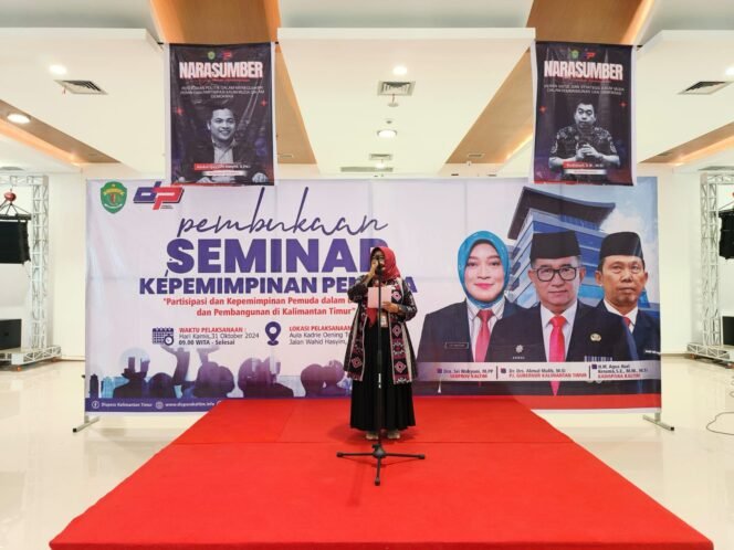 
					Dispora Kaltim menyelenggarakan seminar bersama para pemuda yang bertema 