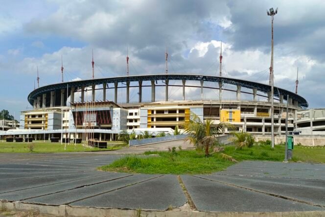 
					Stadion Utama Palaran/IST