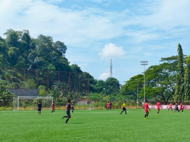 
					Uji Coba Tim Sepak Bola Kaltim di Borneo FC Training Center/Foto: FASENEWS.ID