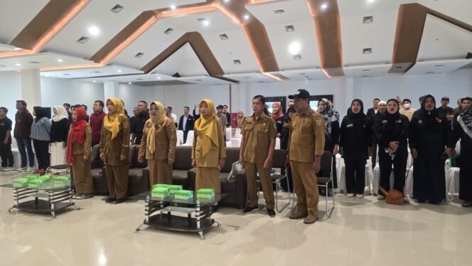 
					Potret Kegiatan Bimbingan Teknis (BIMTEK) serta Penyerahan Bantuan untuk Karang Taruna/ Foto: HO