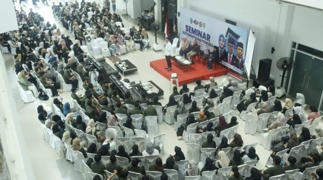 
					Suasana Seminar Kepemimpinan Pemuda bersama Dispora Kaltim dan UMKT/ Foto: Instagram @umkaltim