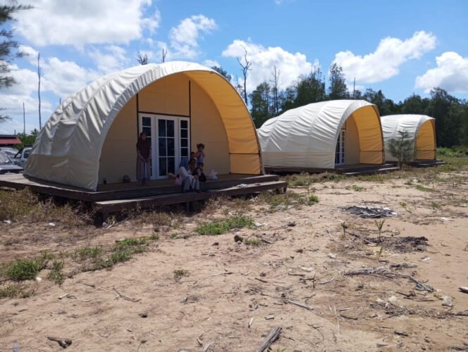 
					Potret Glamping di Pantai Marang/ Foto: IST