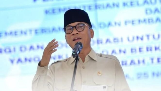 
					Menteri Desa dan Pembangunan Daerah Tertinggal (PDT), Yandri Susanto/Foto: Instagram @yandri_susanto