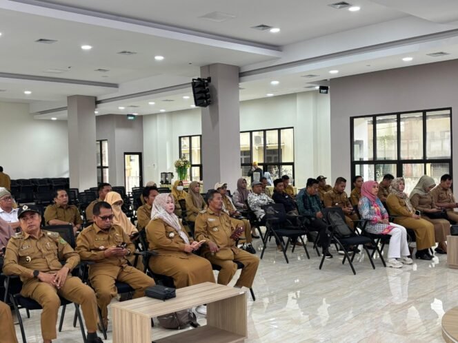 
					Suasana Focus Group Discussion di Kantor DPMPD Kaltim/FASENEWS.ID