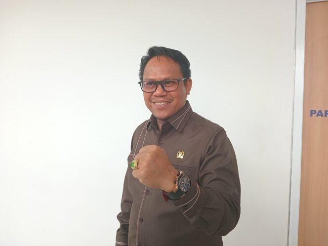 
					Ketua Komisi I DPRD Samarinda, Samri Shaputra. (Foto : MR)