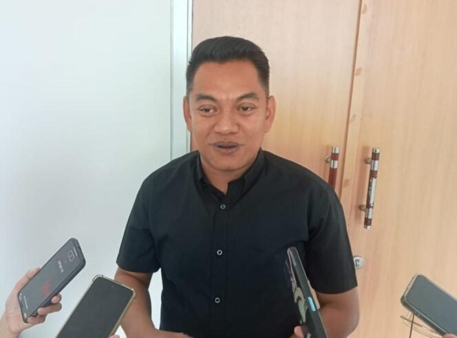 
					Anggota Komisi I DPRD Samarinda, Aris Mulyanata. (Foto : MR)