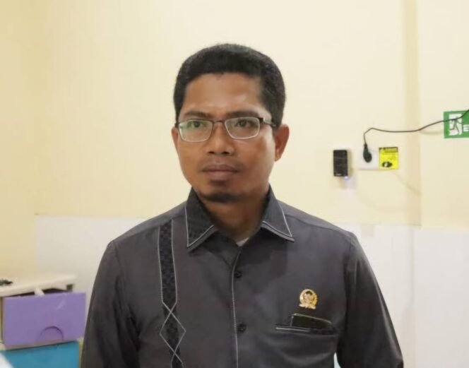 
					Anggota Komisi IV DPRD Samarinda, Ismail Latisi. (Foto : Ist)