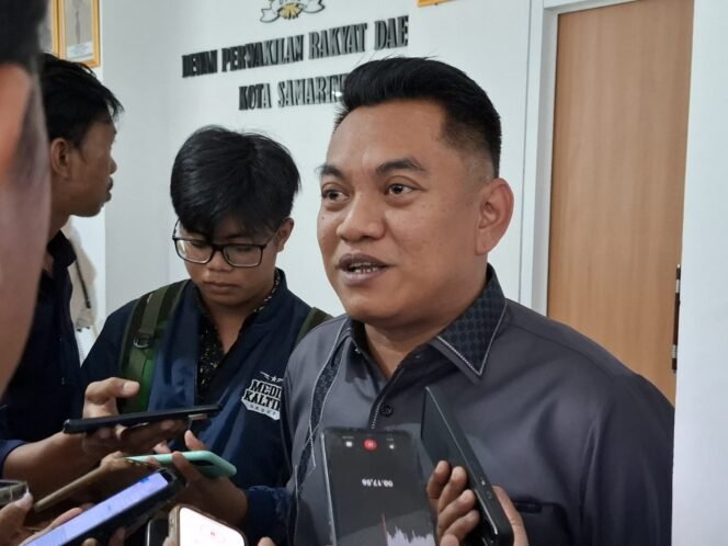 
					Ketua Panitia Khusus (Pansus) 1 DPRD Samarinda, Aris Mulyanata. (Foto : MR)
