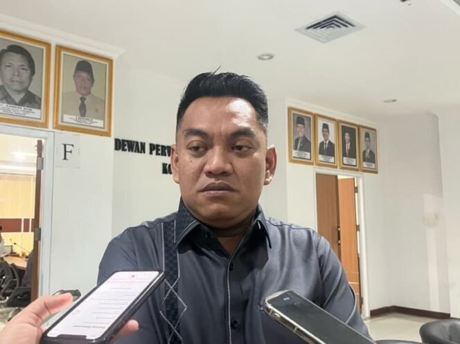 
					Anggota Komisi I DPRD Samarinda, Aris Mulyanata. (Foto : Ist)
