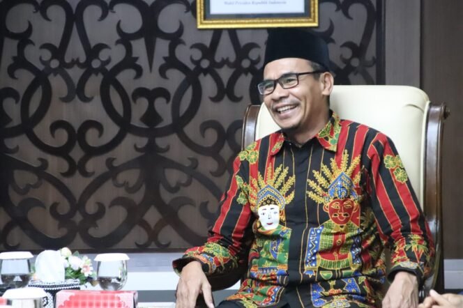 
					Kepala Perwakilan Ombudsman RI Provinsi Kalimantan Timur, Mulyadin (Ho)