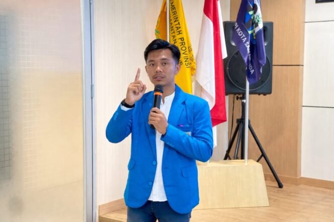 
					Ketua KNPI Kota Samarinda, Ronni Hidayatullah