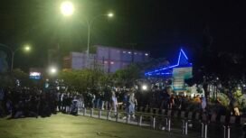 Masa aksi di depan kantor gubernur Kaltim dipukul mundur aparat 