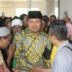 Gubernur Kaltim, Rudy Mas'ud (Batik Kuning)