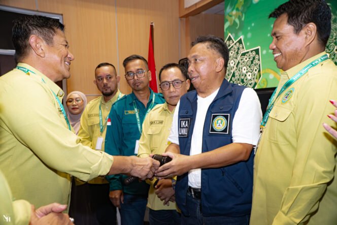 
					MUNAS IKA UNMUL 2026: Agus Suwandy Terpilih Aklamasi