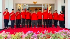 Ananda Emira Moise bersama jajaran DPD PDI - Perjuangan Kaltim usai Upacara Peringatan HUT Kemerdekaan Ke-81 di Kantor DPD PDI - Perjuangan Kaltim (ist)